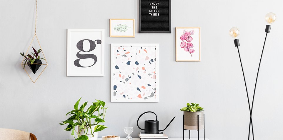 DianaWorld Posters & Gifts